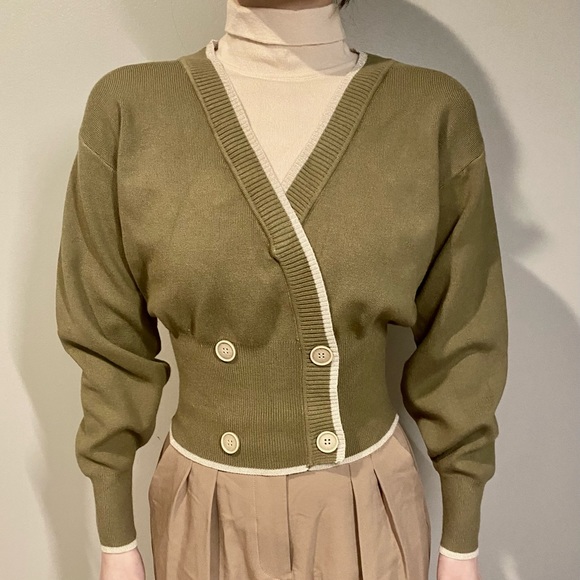 Vintage Style Green Turtleneck One Piece - Picture 3 of 4